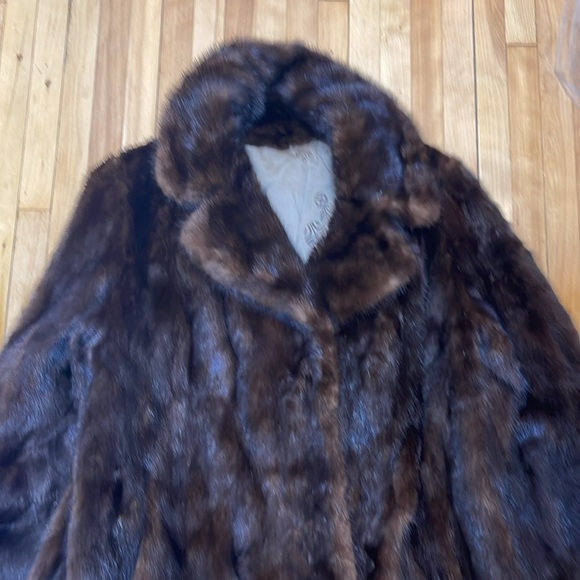 Mink petite/medium ladies 2 tone brown stunning vintage - Picture 2 of 4